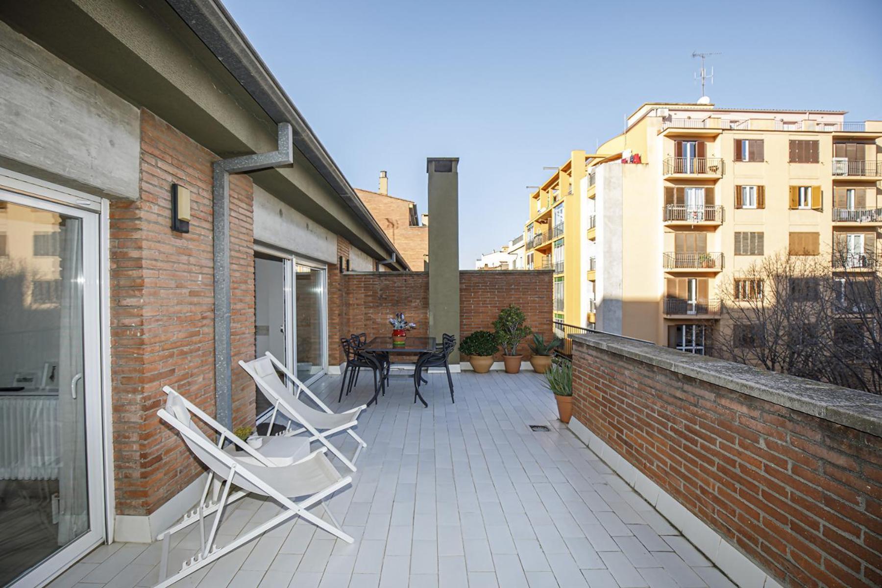 Apartamento Con Gran Terraza En Girona Ngoại thất bức ảnh