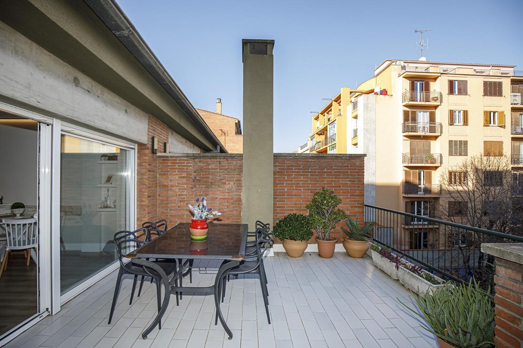 Apartamento Con Gran Terraza En Girona Ngoại thất bức ảnh